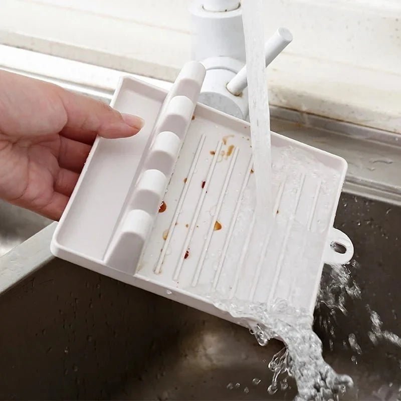 Non-Slip Kitchen Utensil Holder — Spoon & Spatula Rack - NovaNest